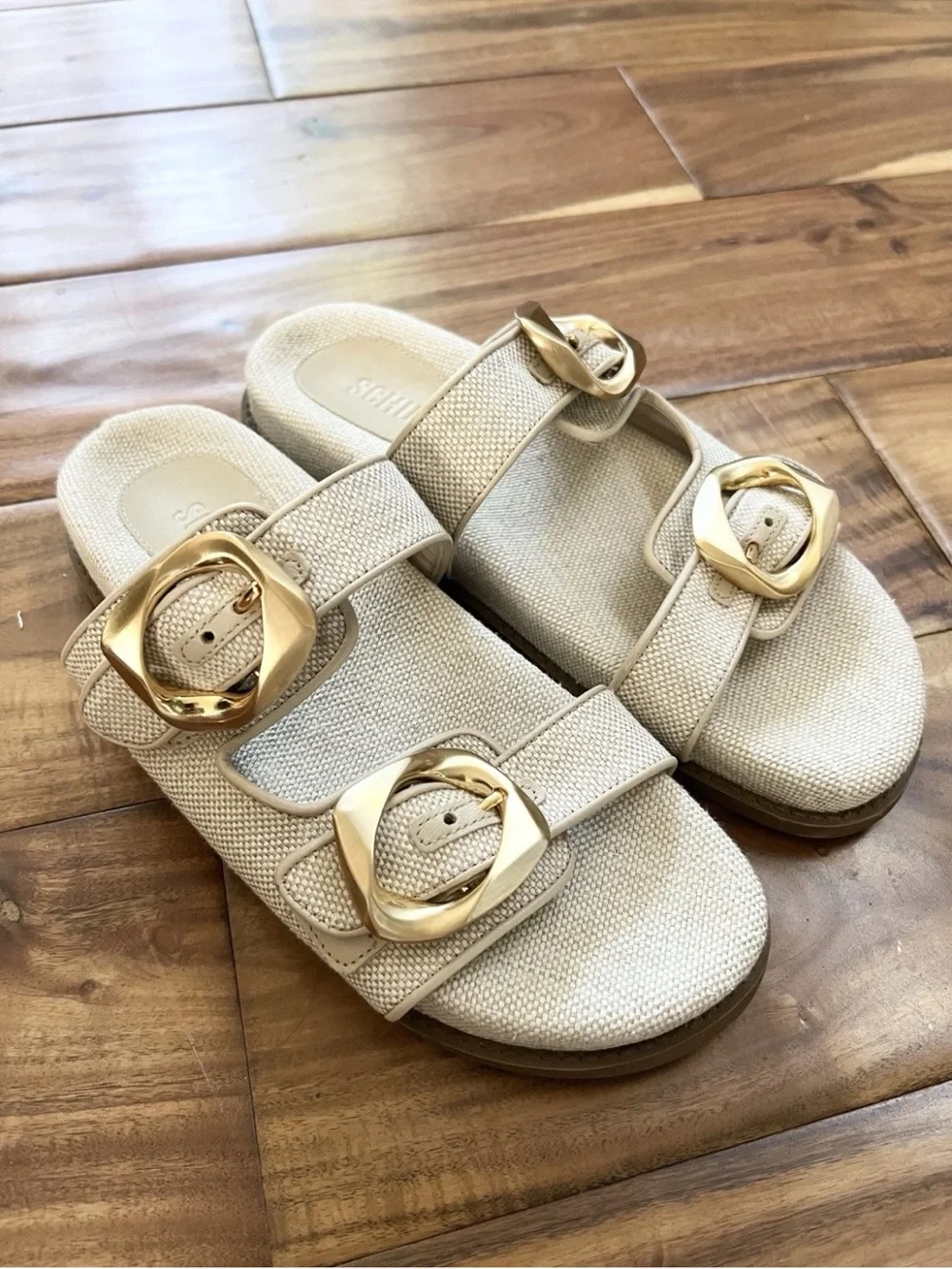 Schutz | Women's Olga Sporty Round Toe Flat Sandals